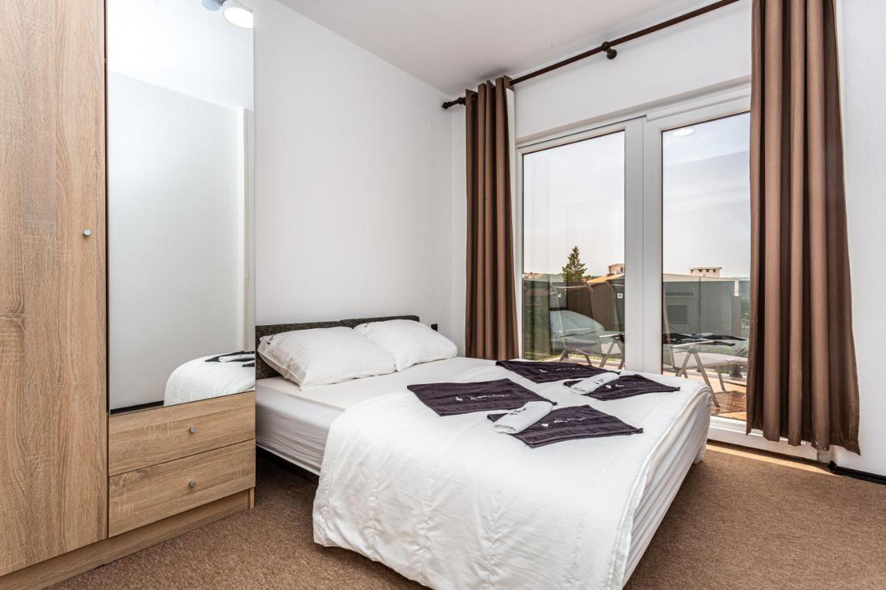 Smiljana Apartments Klimno Dış mekan fotoğraf