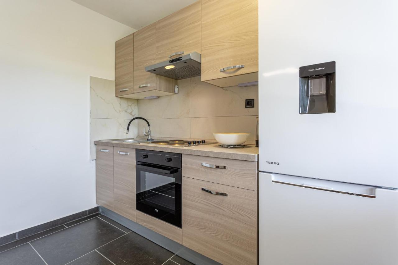 Smiljana Apartments Klimno Dış mekan fotoğraf