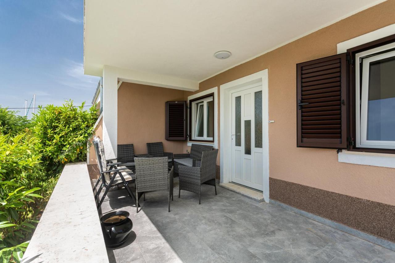 Smiljana Apartments Klimno Dış mekan fotoğraf
